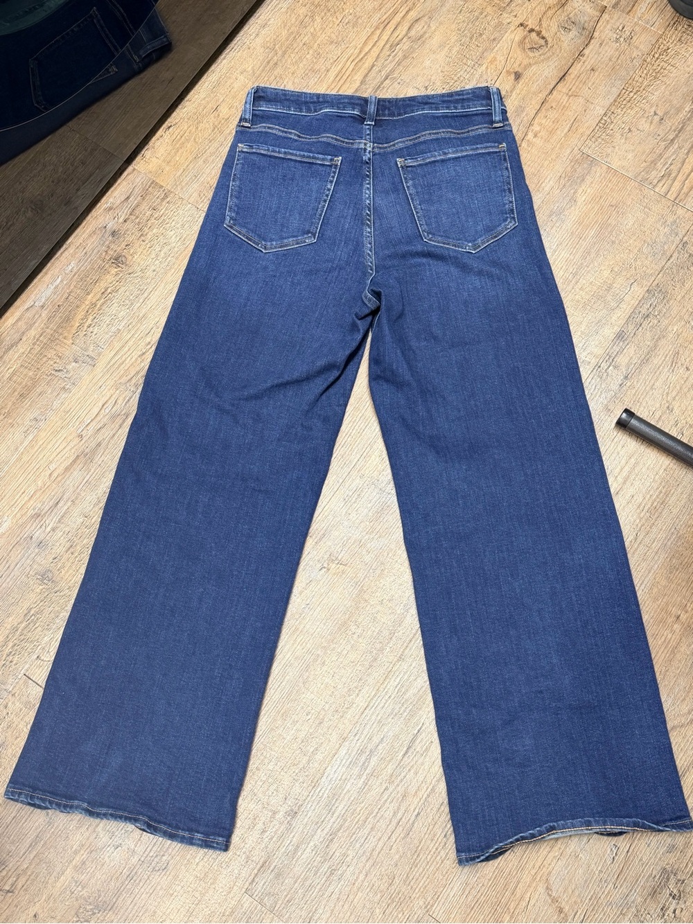 Quince Bella stretch Wide Leg Women's Jeans in Dark midnight Blue size 29 - Picture 2 of 11